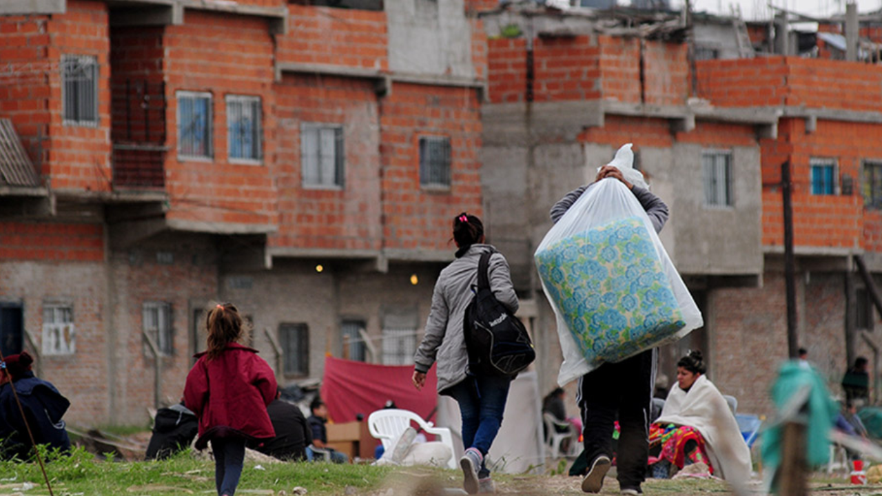 Fuerte descenso de la pobreza: cerró 2025 en 28,2%, mínimo en siete años