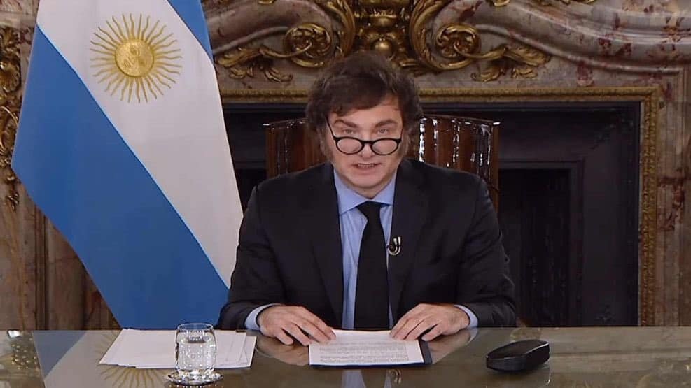 Milei presentó la reforma del Banco Central y anunció un paquete de cambios económicos